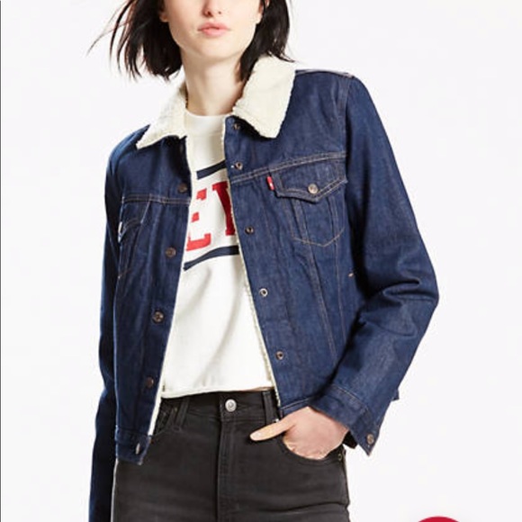 NWOT Levi’s extremely-lovable sherpa jacket! - Picture 5 of 5
